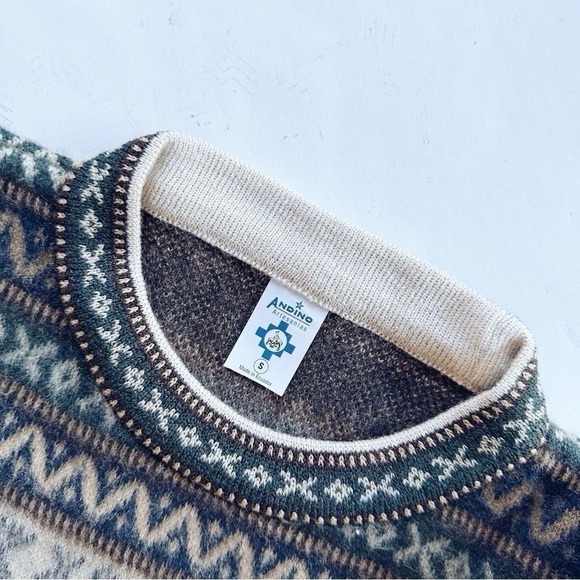 Boutique Alpaca Theme Thick Warm Sweater - Picture 5 of 5